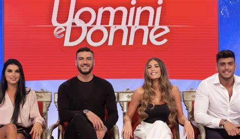 uomini e donne streaming